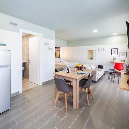 Homes Eva's Garden, Poolside Cozy Havens In Kos Apartment *